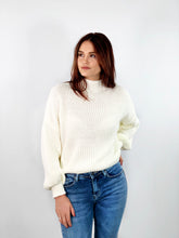 Charger l'image dans la galerie, Pull col cheminée manches bouffantes