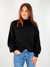 Charger l'image dans la galerie, Pull col cheminée manches bouffantes